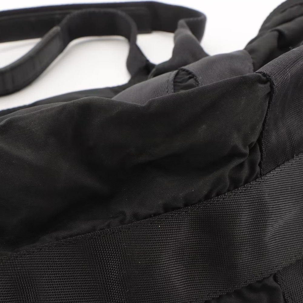 Marc Jacobs Black Tote - Picture 5 of 11